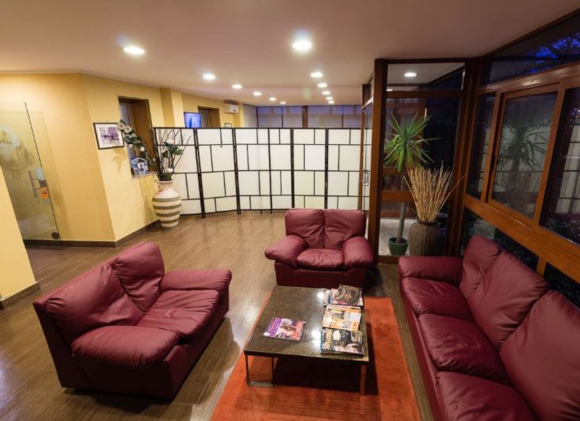 Hotel amenity Gambar