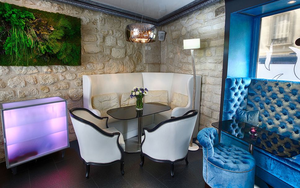 Balai Menunggu Gambar