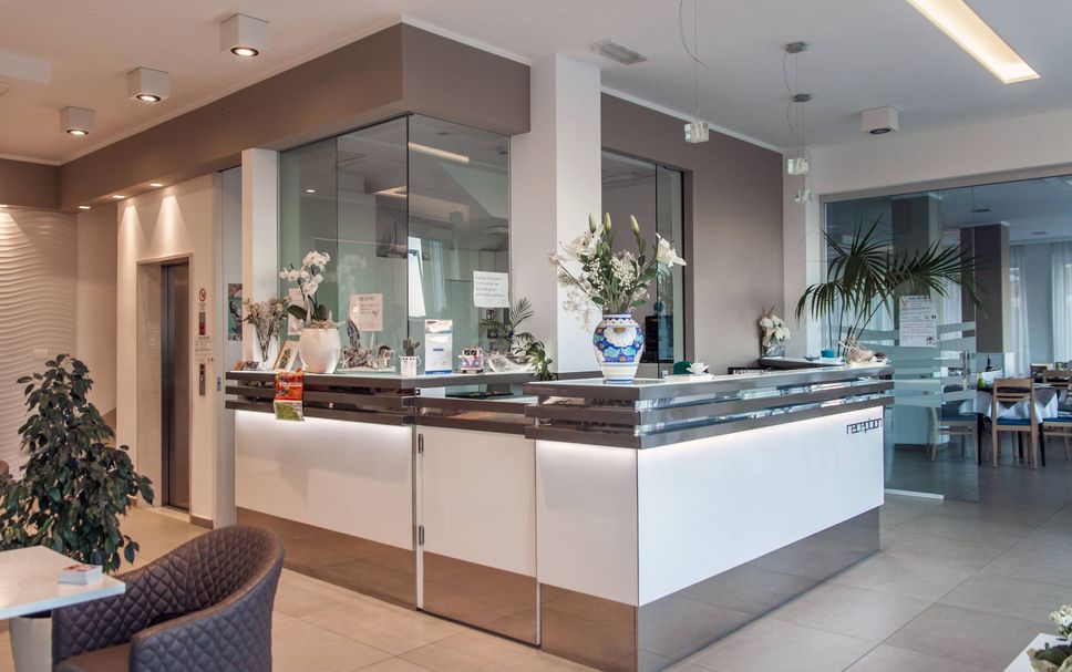 Hotel amenity Gambar