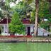 Pemandangan luar