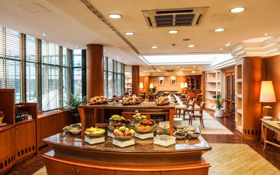 Buffet Gambar