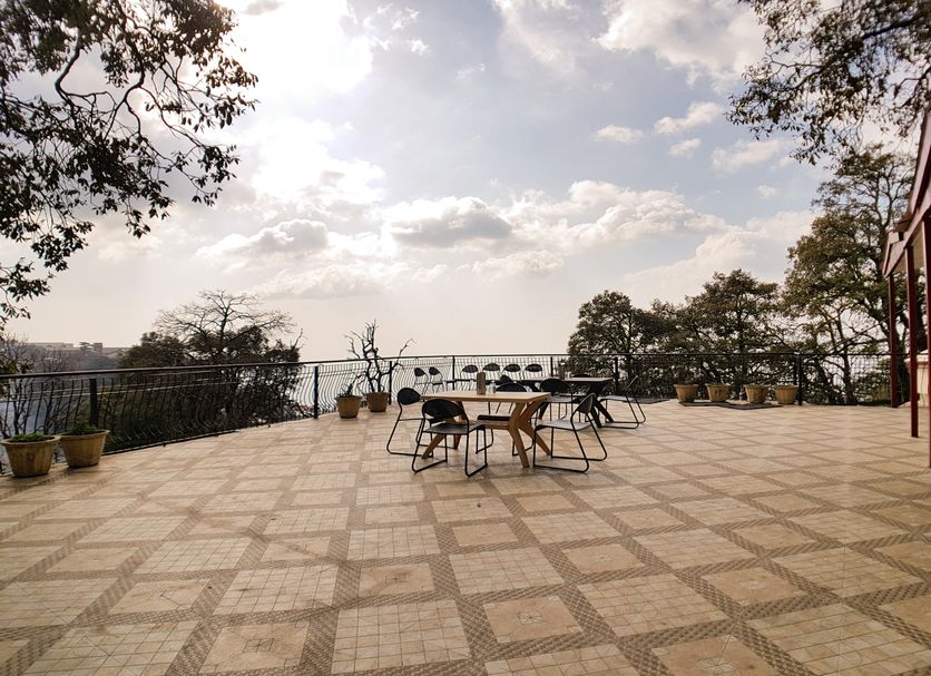 Patio Gambar