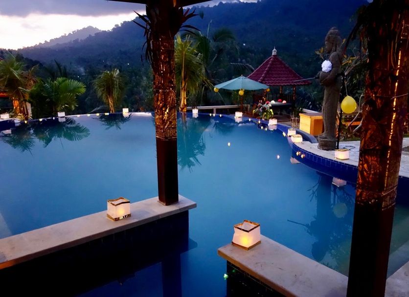 Kolam renang Gambar