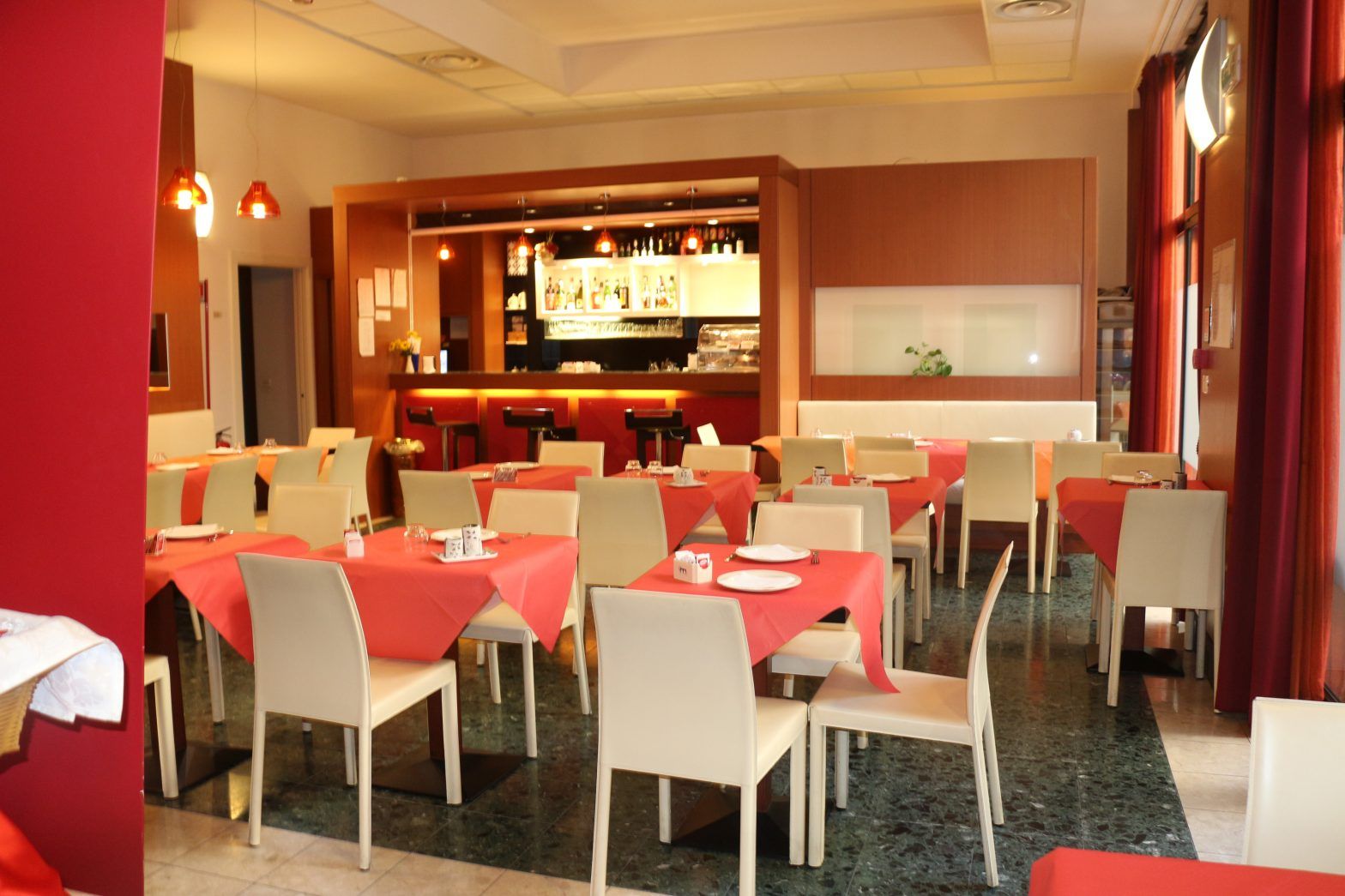 Restoran