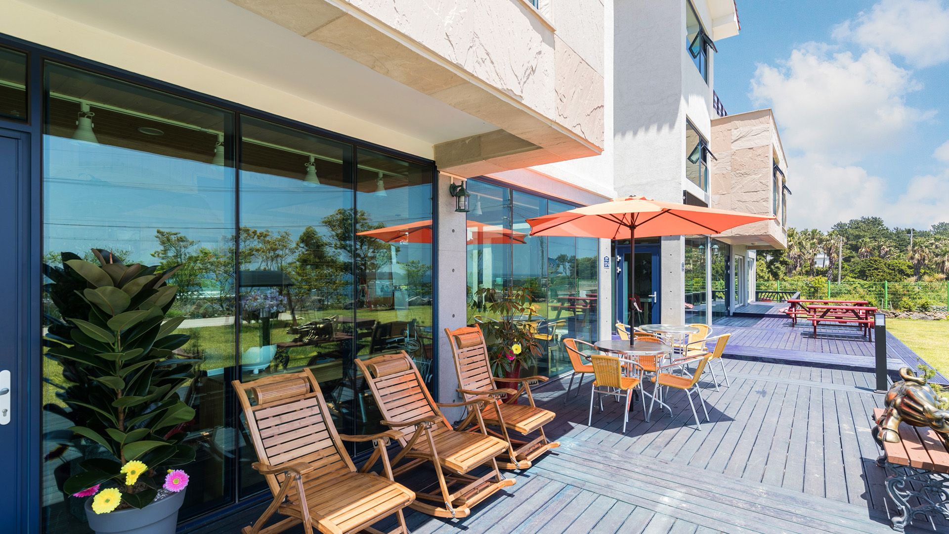 Patio Gambar