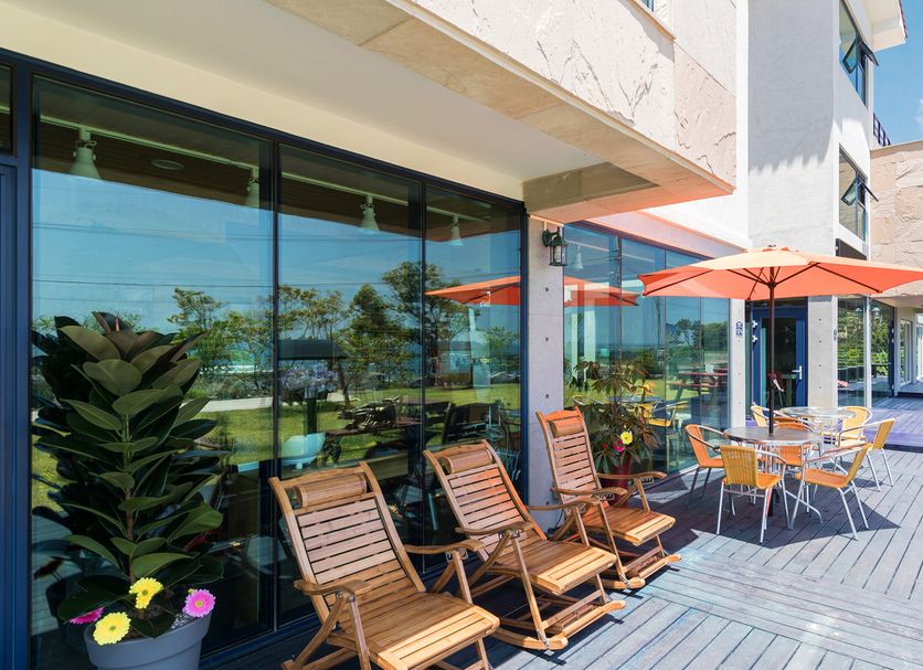 Patio Gambar