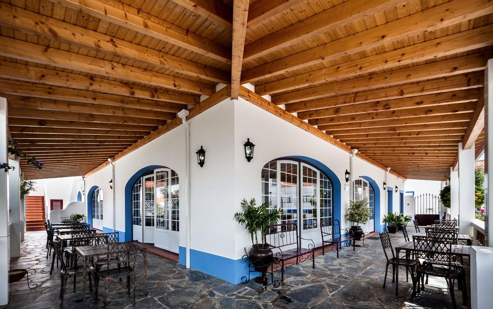 Patio Gambar