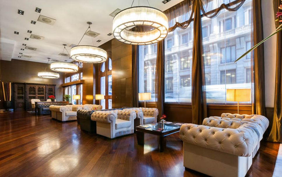 Balai Menunggu Gambar