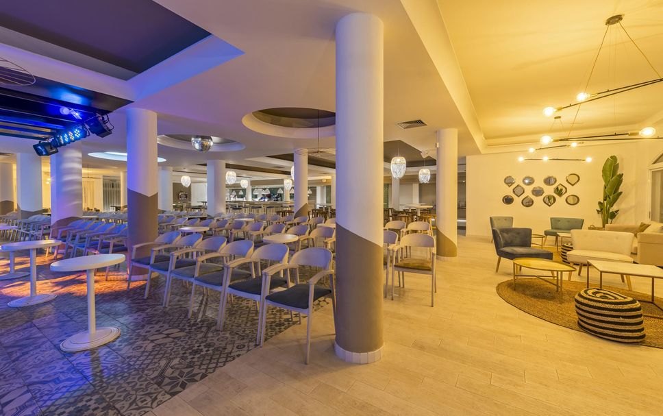 Hotel amenity Gambar