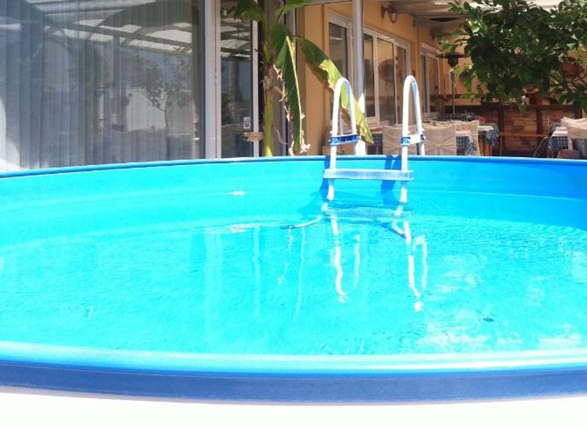 Kolam renang Gambar