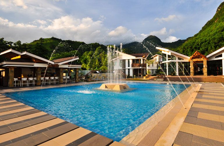 Kolam renang Gambar