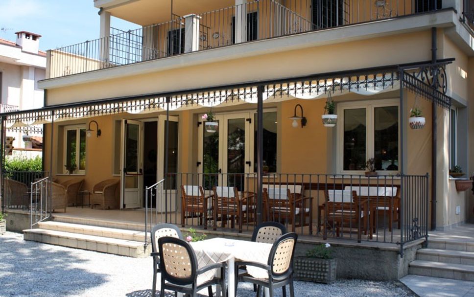 Patio Gambar