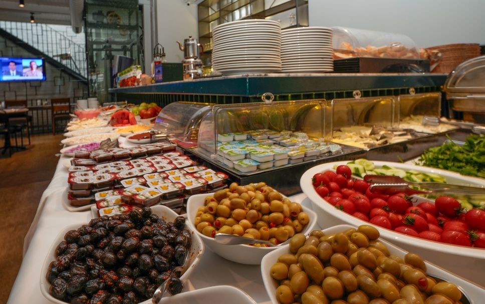 Buffet Gambar