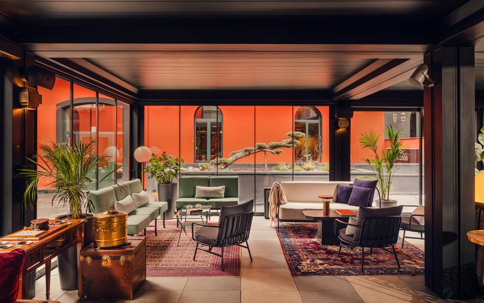 Balai Menunggu Gambar