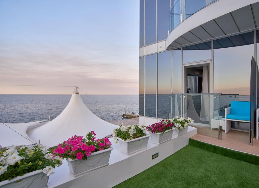Patio Gambar