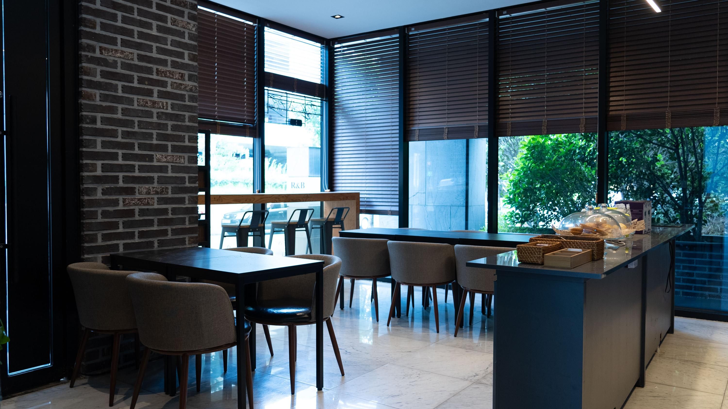 Hotel amenity