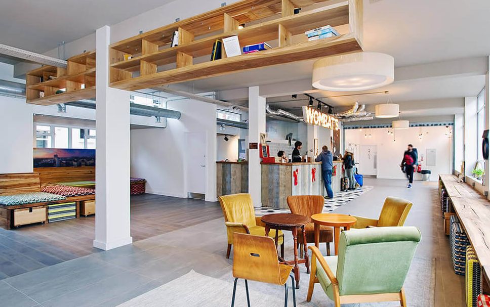 Balai Menunggu Gambar