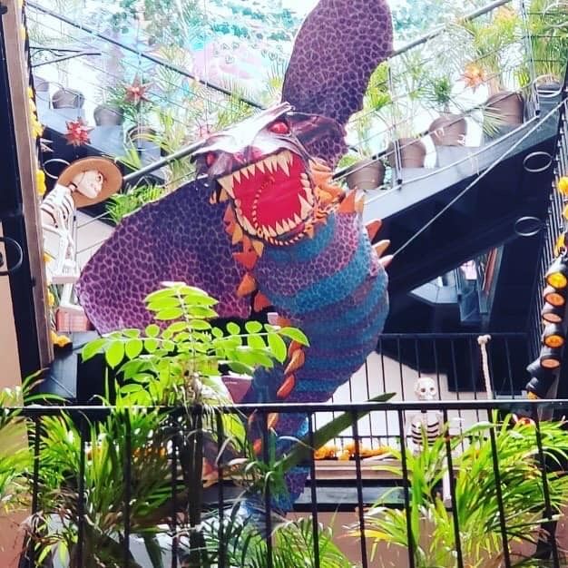 Pemandangan luar