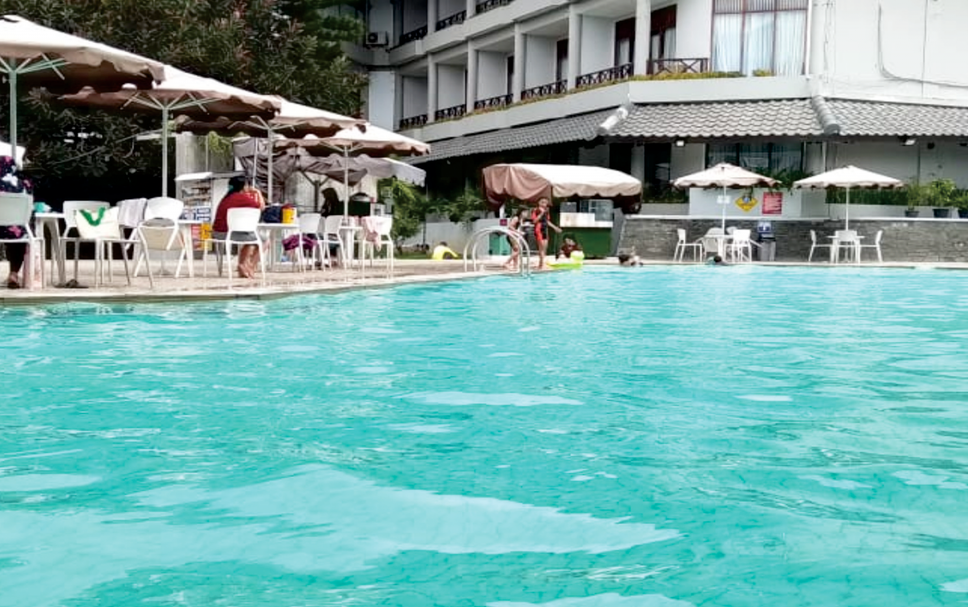 Kolam renang Gambar