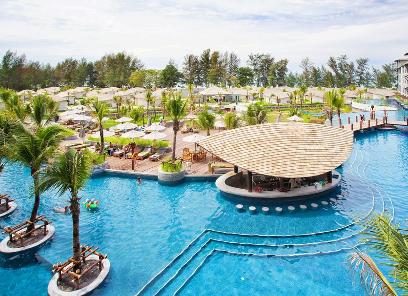 Kolam renang Gambar