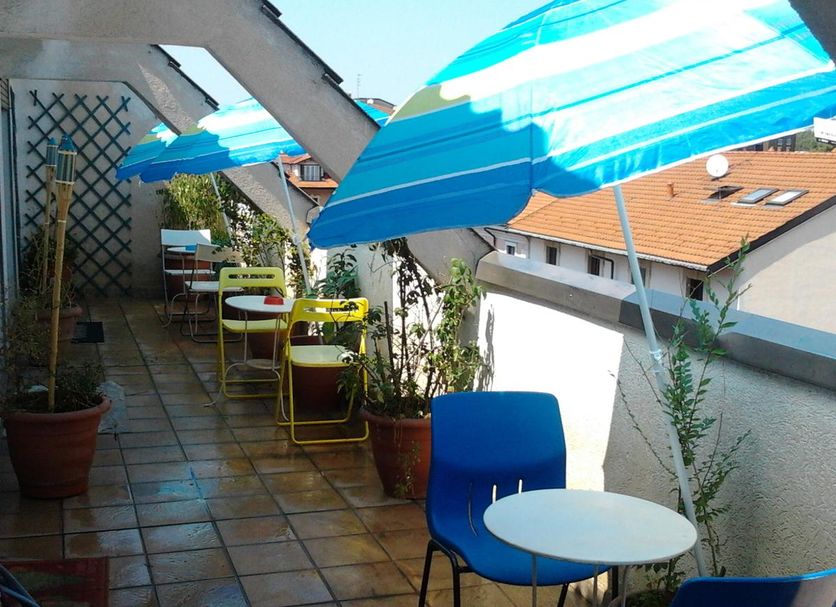 Patio Gambar